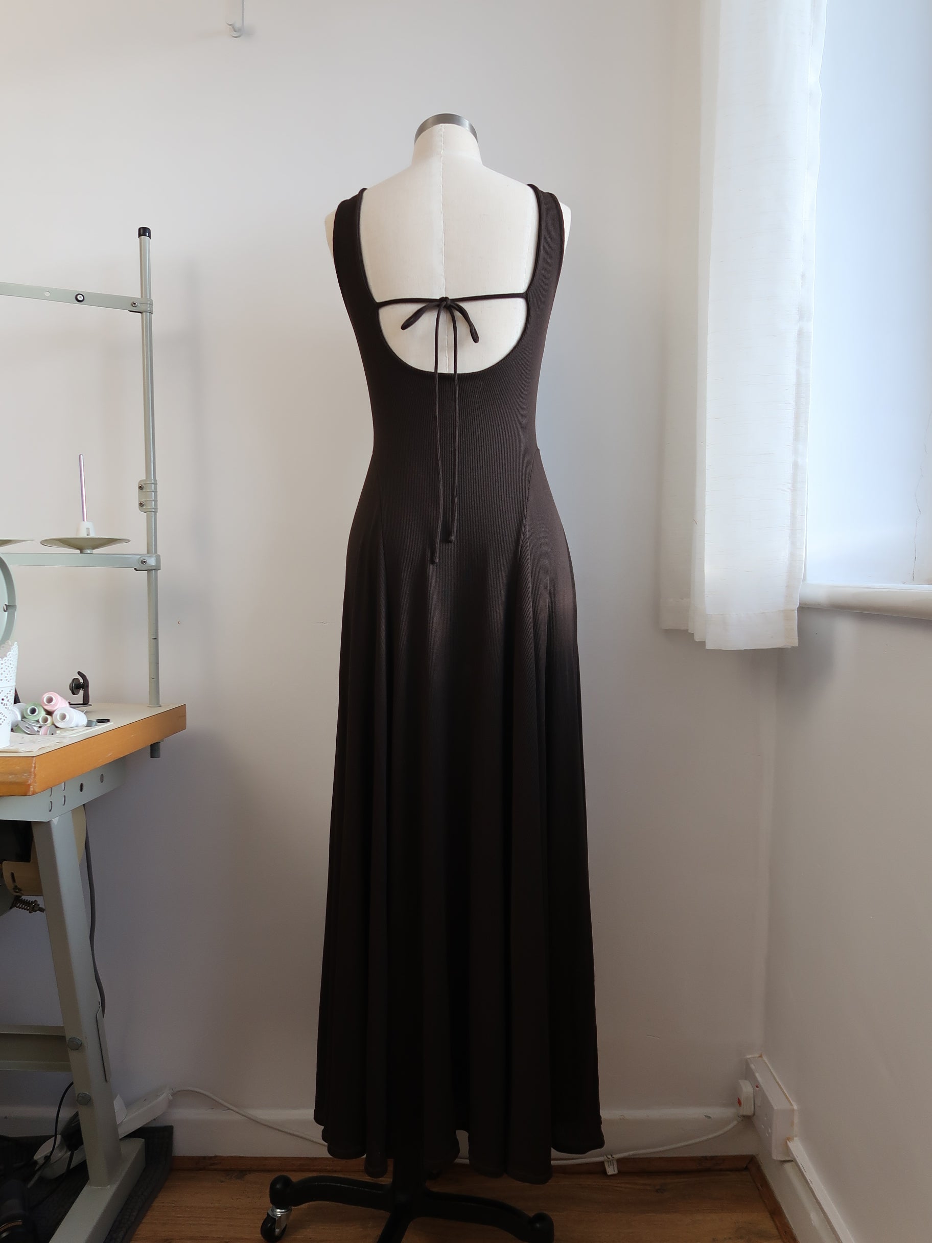 Millie Dress in chocolate brown