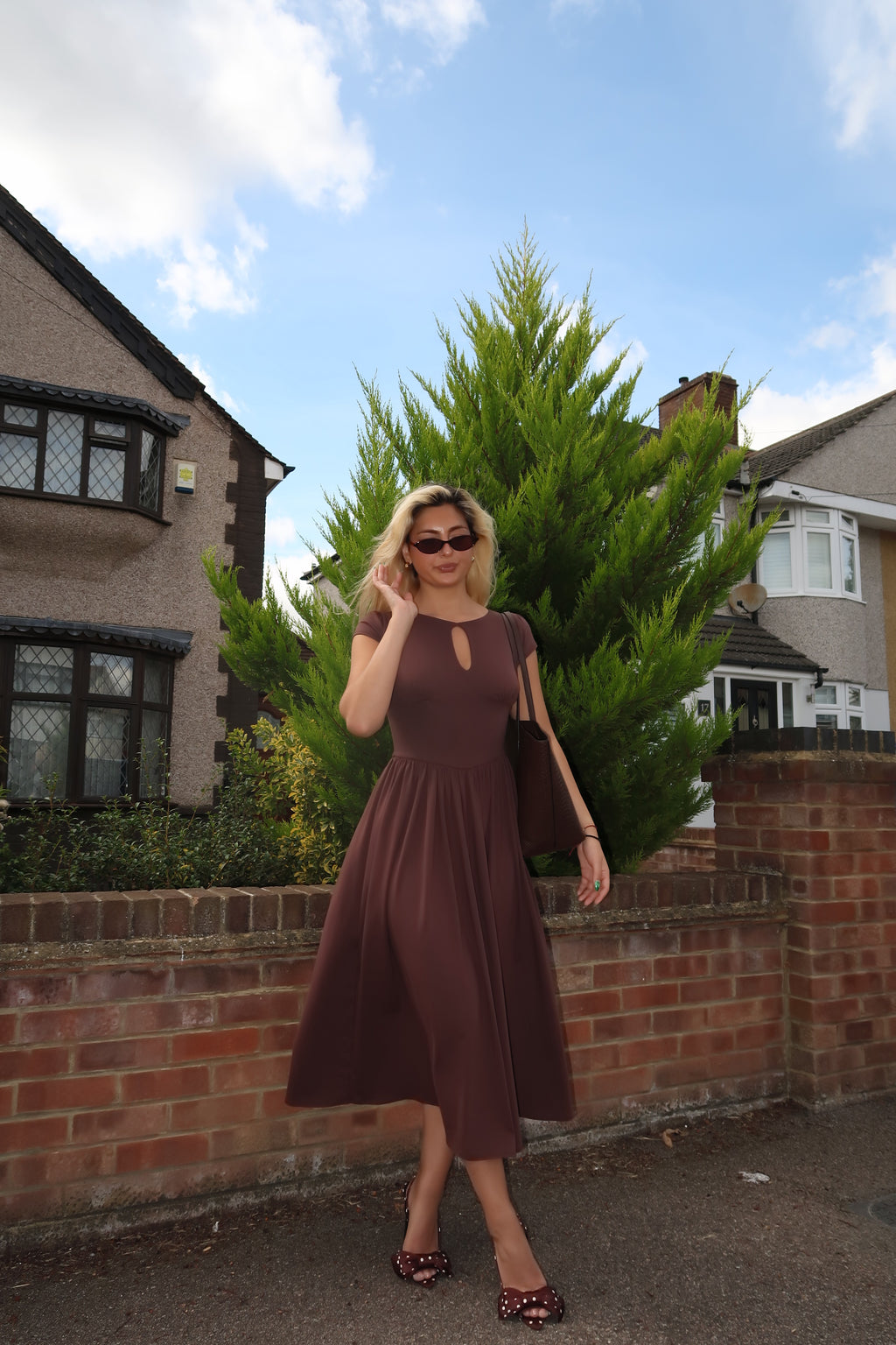 Samantha dress in Brown