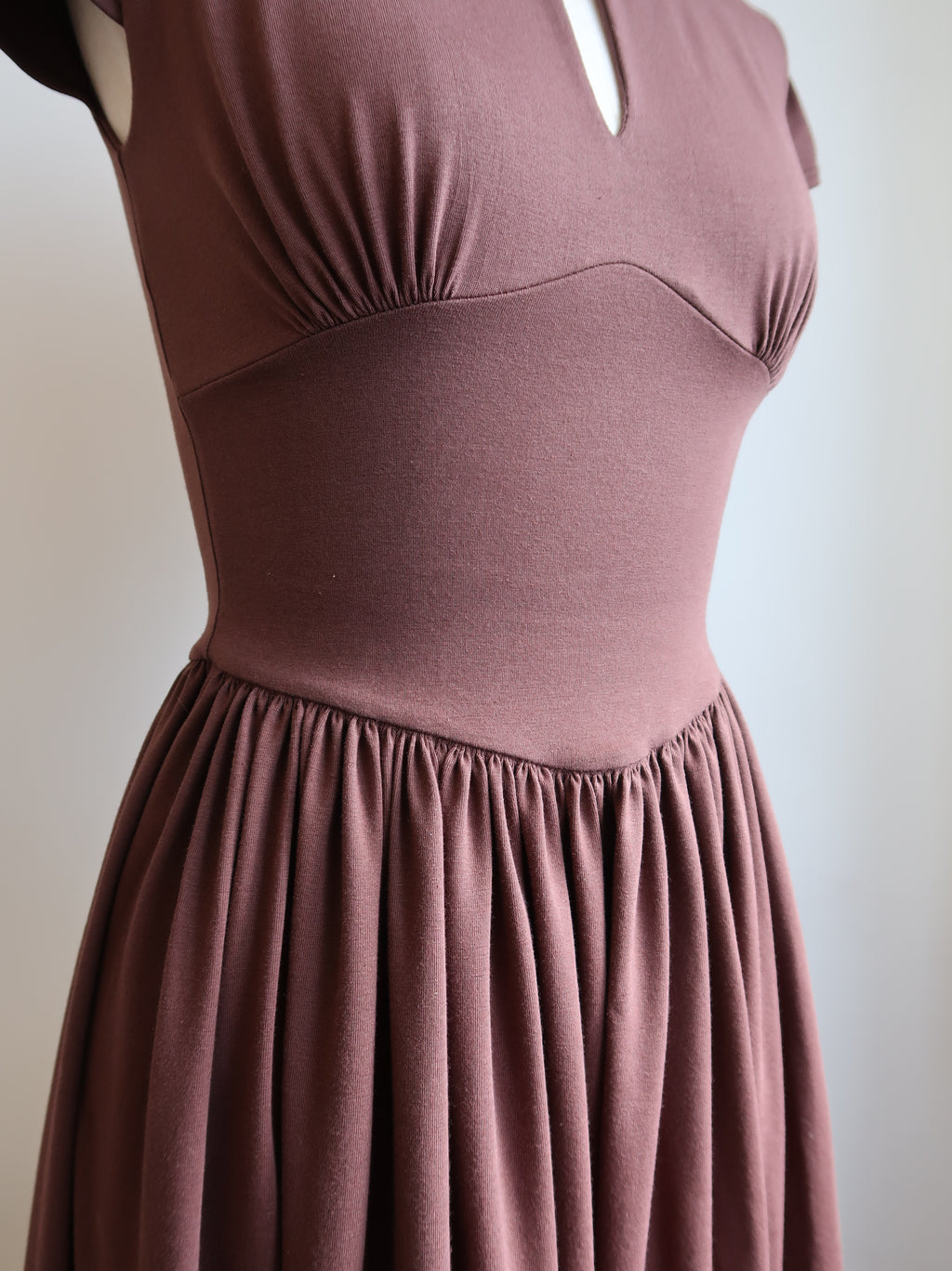 Samantha dress in Brown